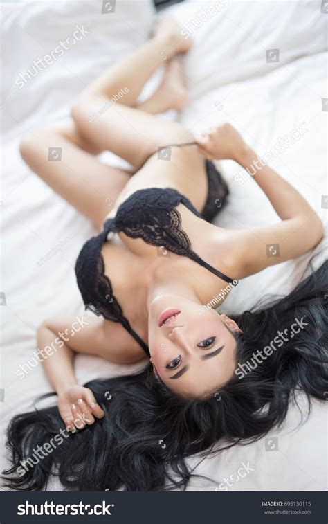 Sexy Woman Lingerie Posing Her Bed Stock Photo 695130115 Shutterstock