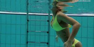 Yellow Neon Bikini Big Tits Girl Underwater Zlata Porn Videos