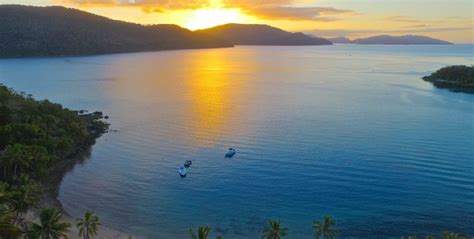 Airlie Beach Sunset Cruise Whitsundays Day Tours