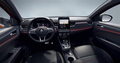 RENAULT ARKANA, COUPE-SHAPED PRACTICALITY - Auto&Design