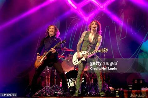 34 The Darkness Perform At Hmv Hammersmith Apollo In London Stock