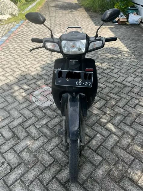 Honda Astrea Legenda Motor Bekas