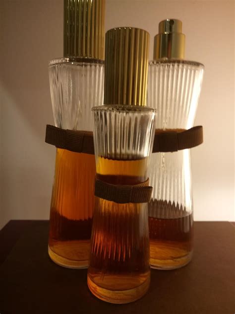 Youth Dew Amber Nude Est E Lauder Perfume A Fragrance For Women