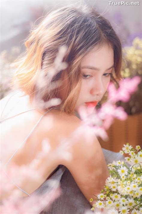 Vietnamese Hot Model Thanh Lam I M Sexy And I Know It Truepic Net