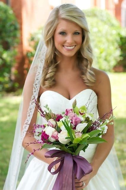 Real Amateur Newly Wed Wives Get Naughty In Their Wedding Pic Of