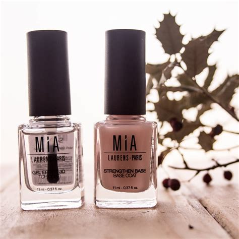 ESMALTES LUXURY NUDE Farmacia Carlota Torres