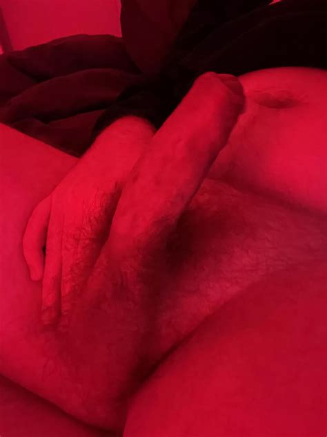 Red Light On A Ginger Cock Nudes Gingerdudes NUDE PICS ORG