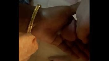 Femme De M Nage Prenant Du Sperme Sous La Main Xvideos