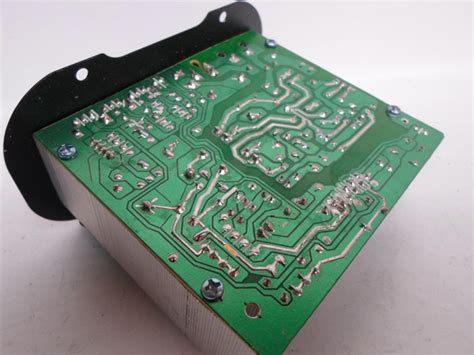 Купить усилитель автомобильный Усилитель доска сабвуфер усилитель плита ...