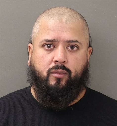 NYPD detective linked to CT cold case killing of NYC cab driver: Cops