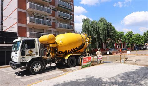 AVANZAN LAS OBRAS DE BACHEO EN HORMIGÓN EN MONTE GRANDE Esteban