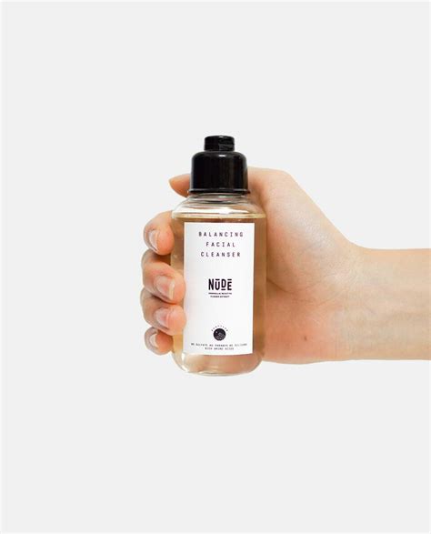 Nude Balancing Facial Cleanser Rusty Lab