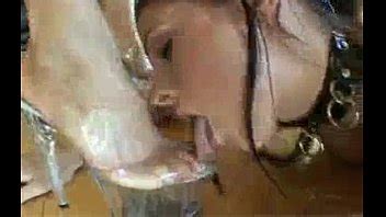 muñecas folladas hacen todo lo posible con una sesión de follar a tres XVIDEOS