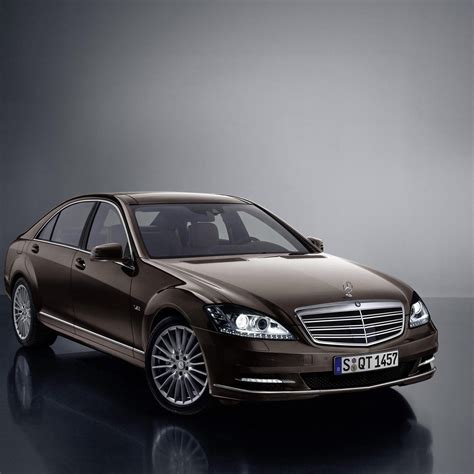 Mercedes Benz S600 V12 Luxury S Class Sedan