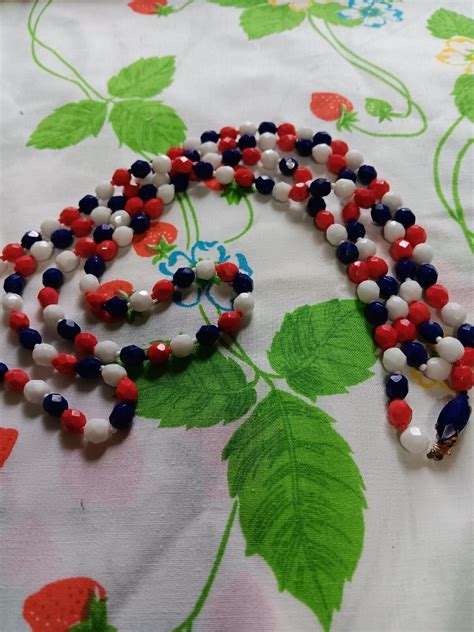 Patriotic Milk Glass Bead Necklace Vintage Gem