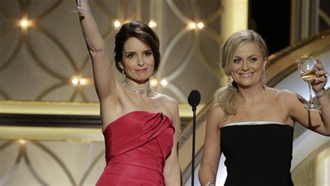 Tina Fey Amy Poehler Bring Laughs To Golden Globes Cbs News