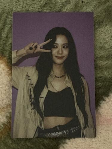 Blackpinks Jisoo Peace Sign The Album Photocard Extra Bp Group