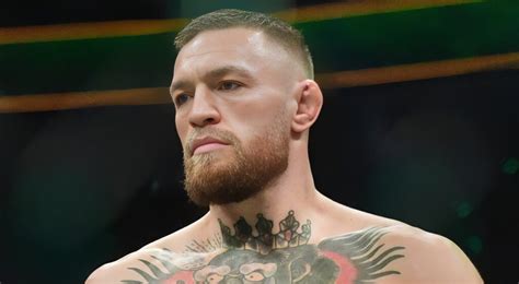 Conor McGregor’s Nude Pics Sent to Azealia Banks Explode Online After