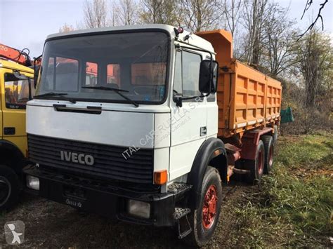 Camion Iveco Ribaltabile Trilaterale X Gasolio Euro Usato