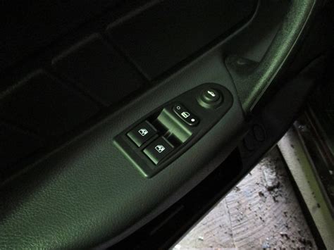 Как снять кнопку стеклоподъемника на калине - 86 фото