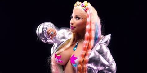 Nicki Minaj Bouncing Tits Smooth Slow Motion Trollz Tnaflix