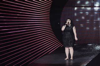 D Fil Etam Lingerie Printemps T Au Grand Palais Vogue France