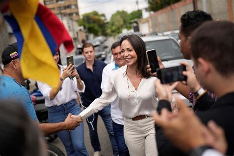 María Corina Machado La Mujer Que Promete Regresar La Dignidad A Venezuela