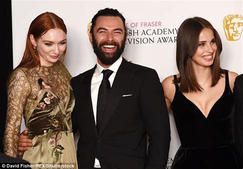 Tv Baftas Sees Poldark Stars Heida Reed And Eleanor Tomlinson Look Sensational Daily Mail Online