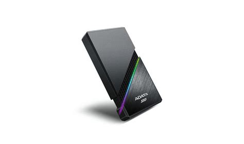 ADATA первой в мире представила внешний накопитель формата USB4
