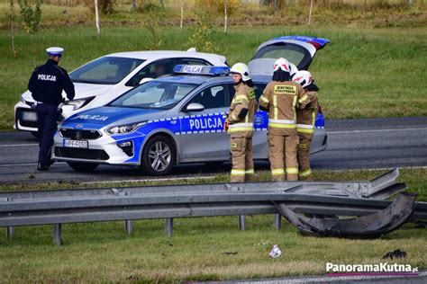 Poważny wypadek na autostradzie pod Kutnem na miejscu wszystkie służby