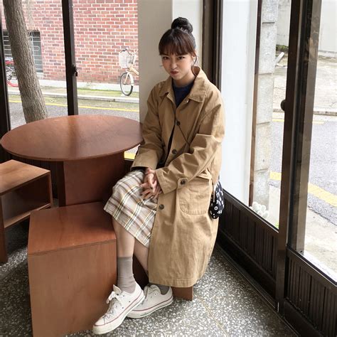 Kh Ng Theo Style I Tr C A Hot Girl H N C N Ng N Y S Khi N B N Xu T Xoa V C Ch N M C Hay