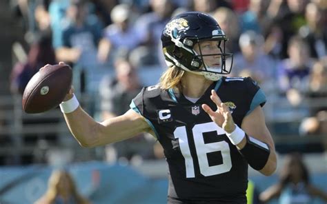 ANALYSIS: Lawrence finally looks like generational quarterback for Jags ...