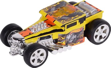 Hot Wheels Sesli Ve I Kl Bone Shaker Ek B Rak Oyuncak Araba Fiyatlar Zellikleri Ve