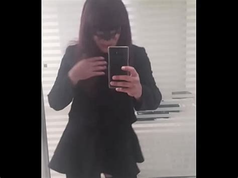 La travesti hidrocalida Karlatvags enseñando su pene y su culo XVIDEOS