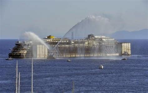 Final Journey: Costa Concordia Towed Successfully To Port of Genoa For ...