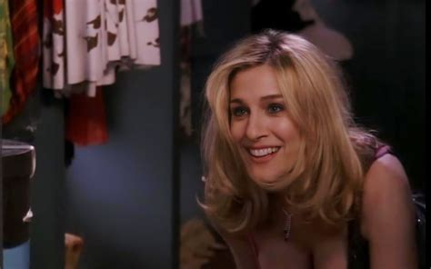 Phim Sex and the City có cảnh nóng khiến nữ chính phải bỏ trốn