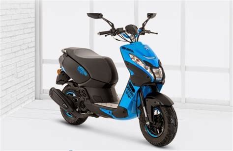 Motorrad Vergleich Yamaha RayZR Vs Peugeot Streetzone Naked