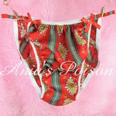 Anias Poison Christmas Pink Gifts Cute Santa Print Polyester Silky Soft String Bikini