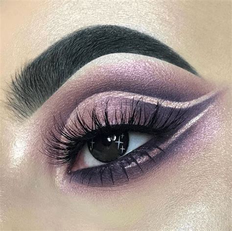 21 Purple Eyeshadow Looks For Brown Eyes For 2022 Purple Eyeshadow