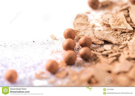 Crushed Nude Cosmetic Powder On White Stock Image Image Of Style Crushed 107740567