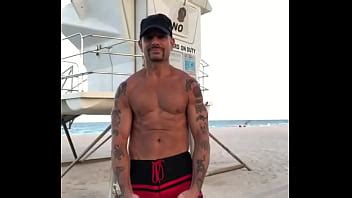 TAN FIT RASGADO RECORTADO ESTRELLA DEL PORNO XVIDEOS