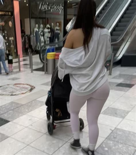 10 10 PAWG Perfect Ass Face Wedding Ring Spandex Leggings Yoga Pants Forum