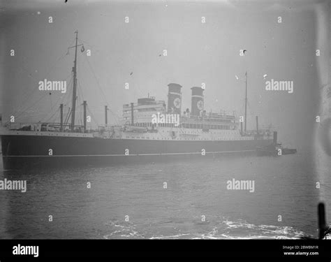 The Blue Star Liner Almeda Stock Photo Alamy