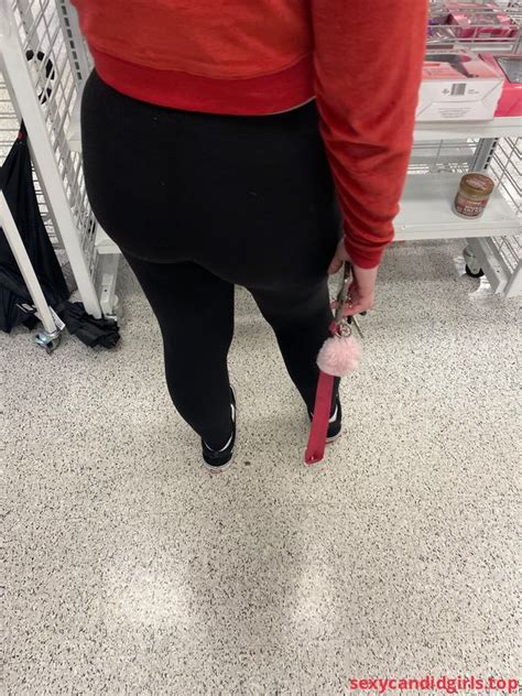 Item 96201 Blonde Teen At Ross SexyCandidGirls Top