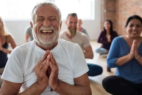 Per Allontanare I Pensieri Negativi Si Sta Diffondendo Un Tipo Di Yoga