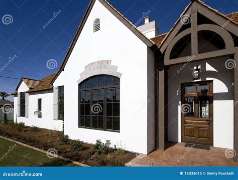 Front Exterior of New Modern Desert Home Stock Image - Image of house ...