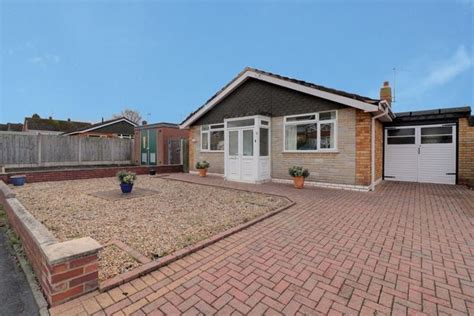 2 Bed Bungalow For Sale In Compton Road Baswich Stafford St17 Zoopla