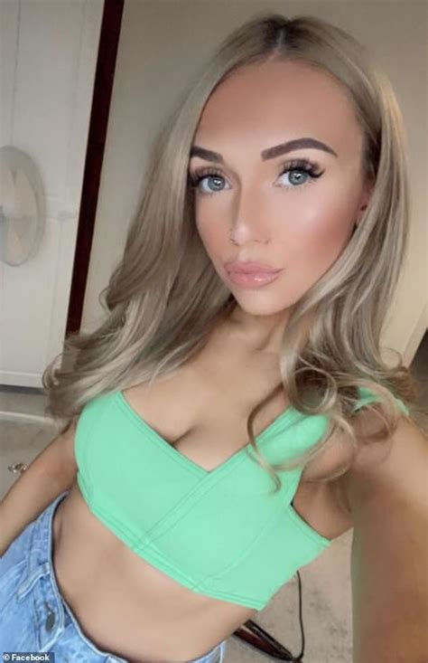 Woman Goes To Pub Moments After Being Spared Jail For Giving Sex Offender S Address To