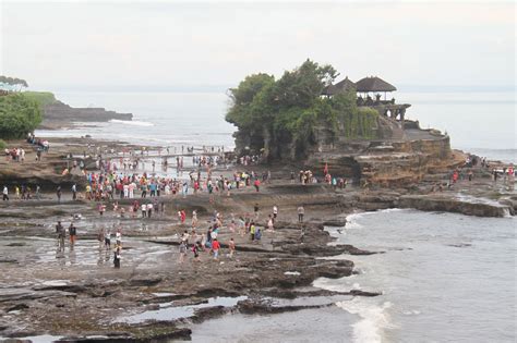 Tanah Lot Temple, Bali - Scenes From Nadine