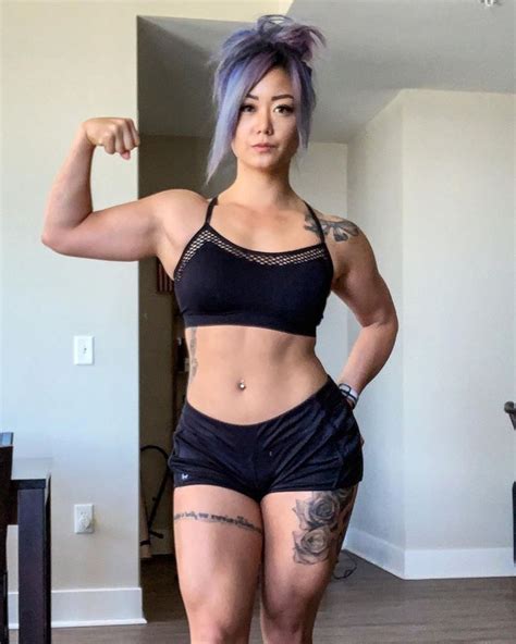 New Hot Sexy Cynthia Leu Bikini Pics